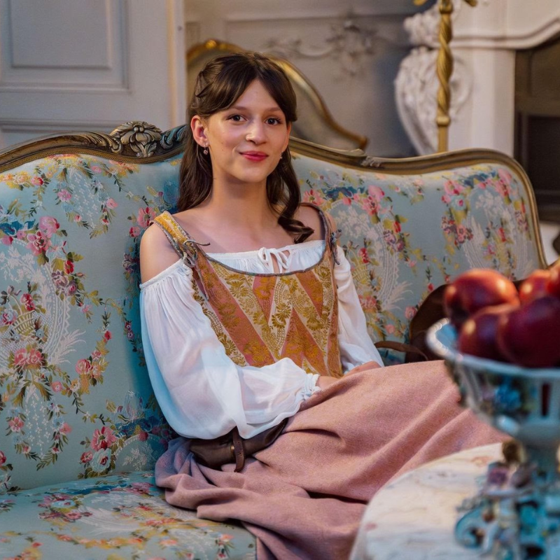 EMA KLANGOVÁ BUSINSKÁ (Princess Stella)