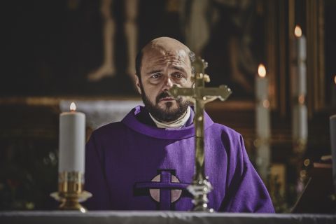 Clergy (100)